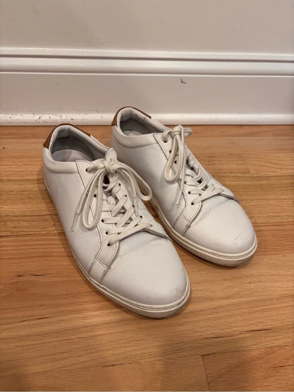 Allen Edmonds Courtside low-top leather sneakers in white size men's 9.5